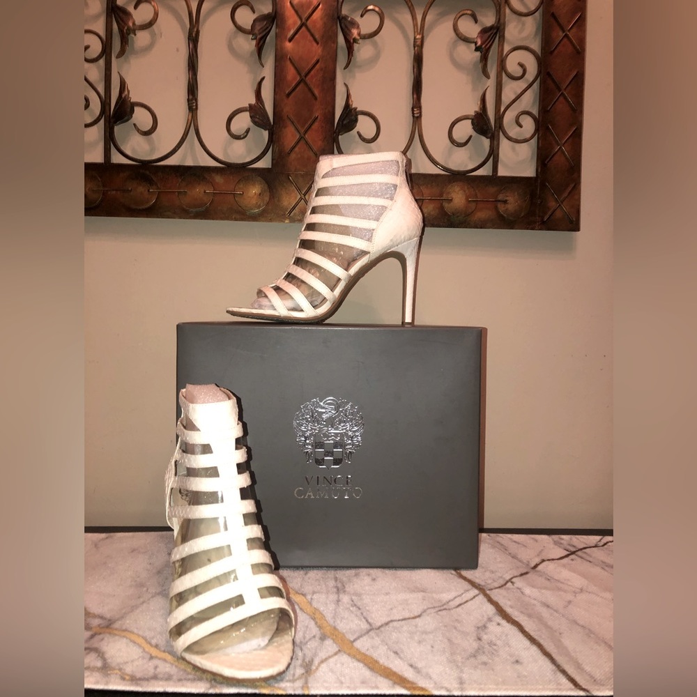 White scales heels; sexy& very classy; worn but no scuff marks